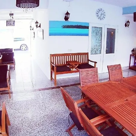 Marica Mit 10 Einzelnen Direkt Am Von Holiday home *